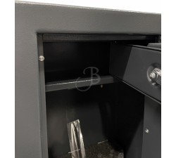 METALIKA GUN SAFE GERMANICUS IV-6 CA/1