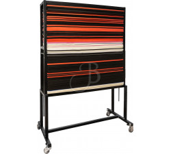 BOOSTER LAYERED TARGET STAND